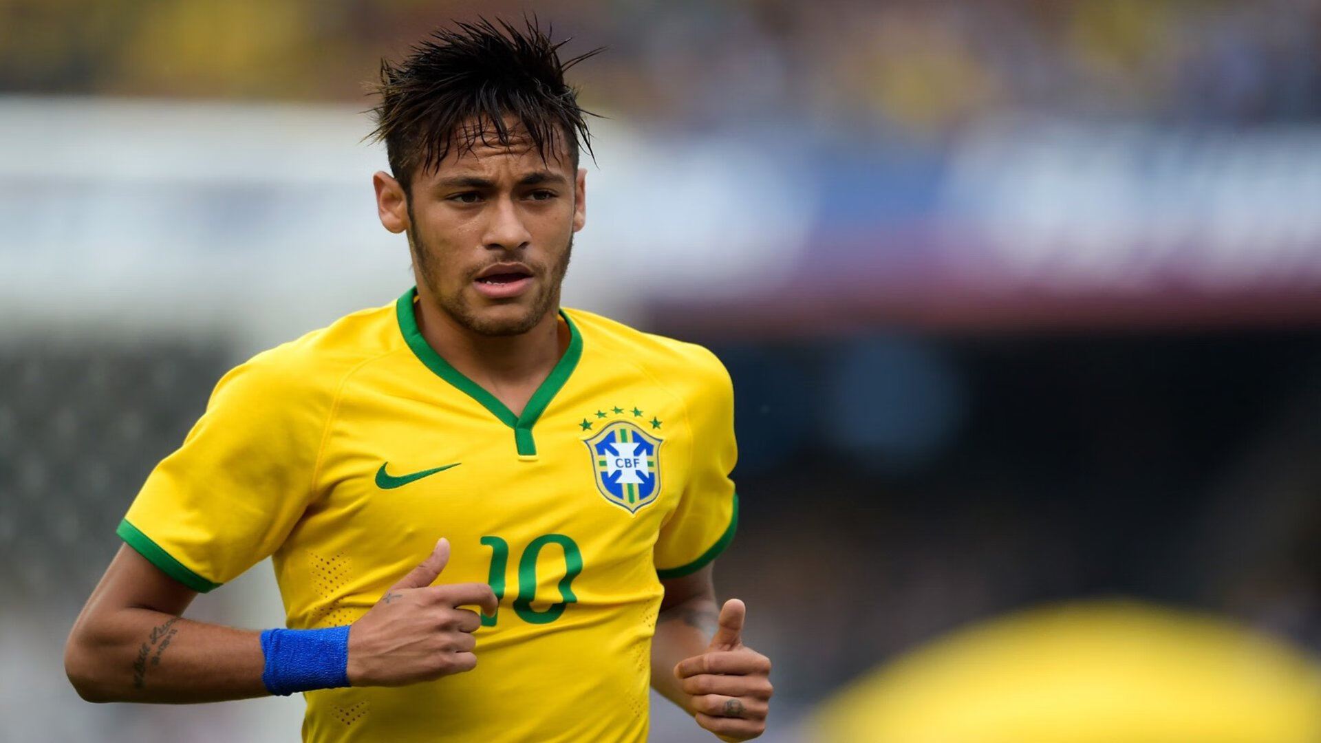 九游娱乐-中国足球职业联赛推动可持续商业发展模式，我国职业足球联赛